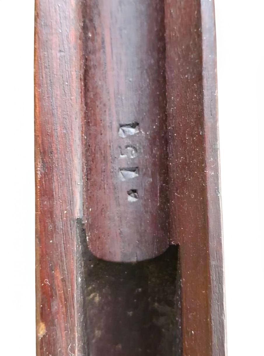 photoroom-20250219_142602~28097594447381656890.